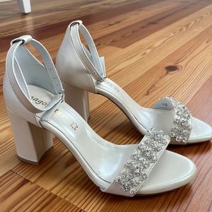 Magosisters Wedding Heels Size 8